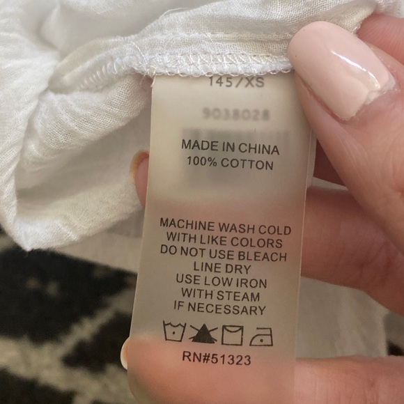 vince camuto sheer white top - Picture 4 of 4